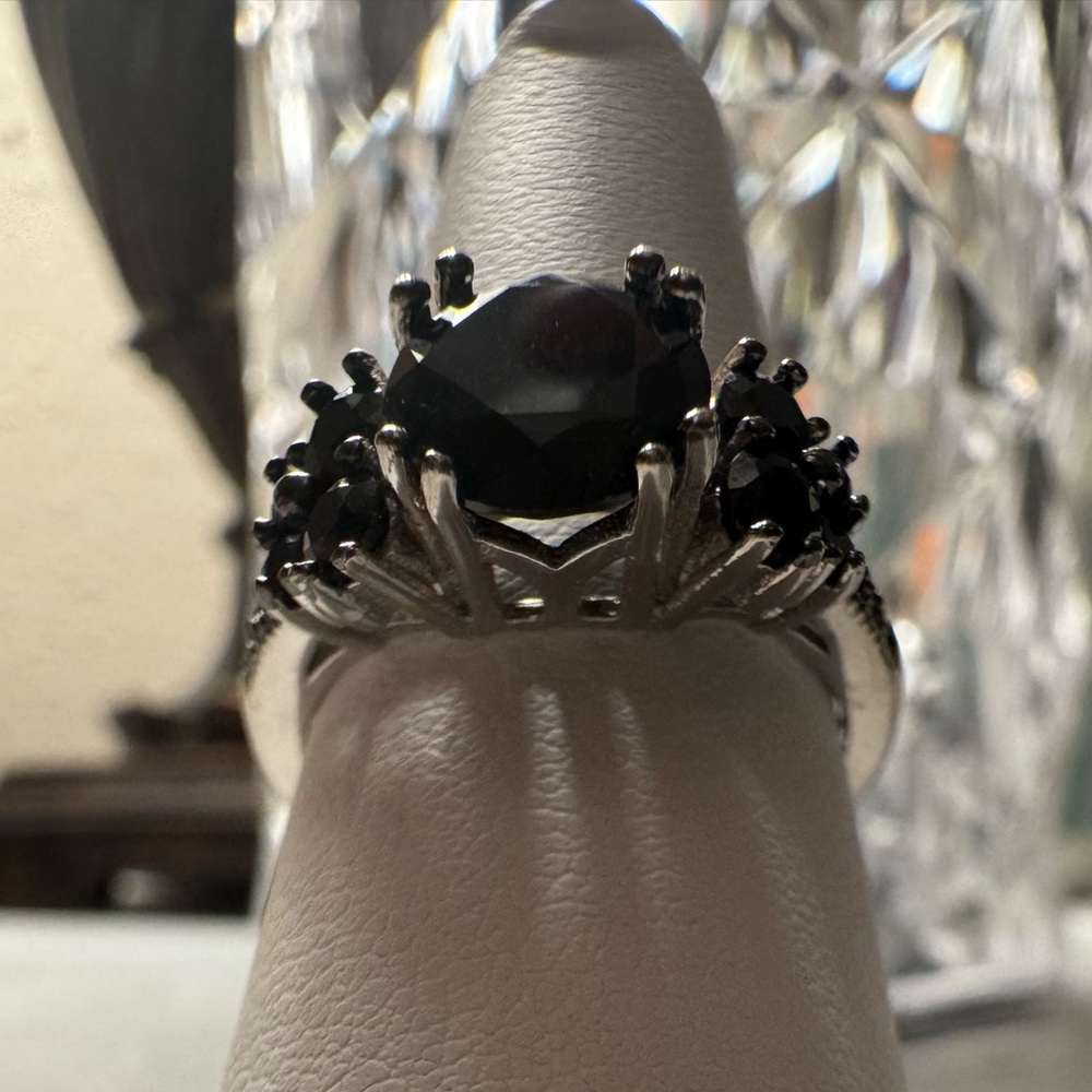 Black Spinel Style Cocktail Ring | Silver Tone | Gothic Statement Ring | Size 8 - Picture 3 of 11